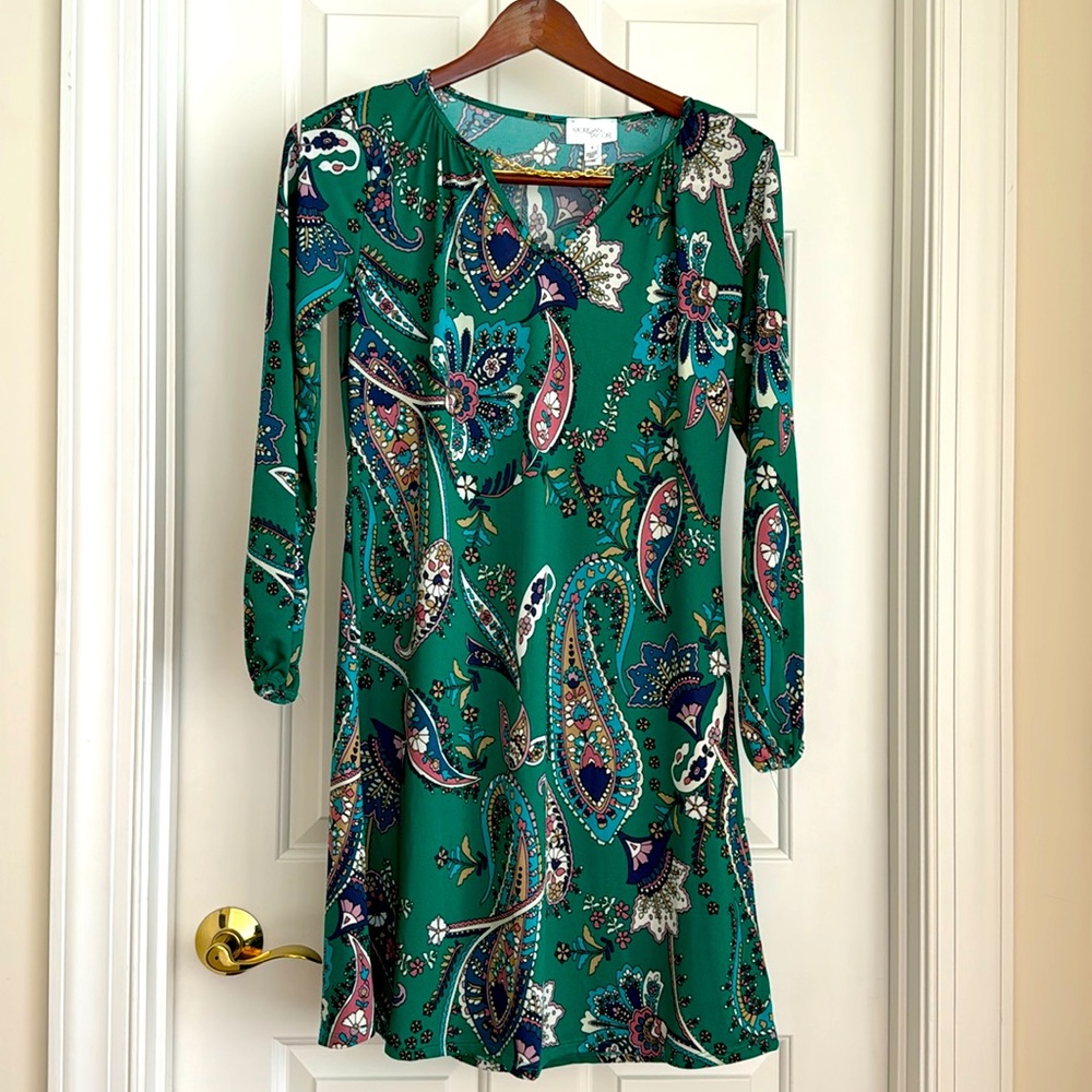 Morgan Tyler Dress Size S Green Long Sleeves Gold hardware neck design NEW